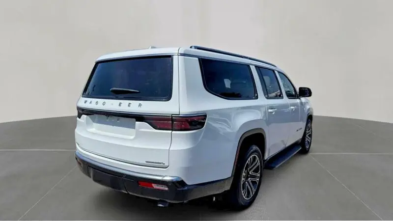JEEP WAGONEER 2023 VIN 1C4SJSBP9PS557564