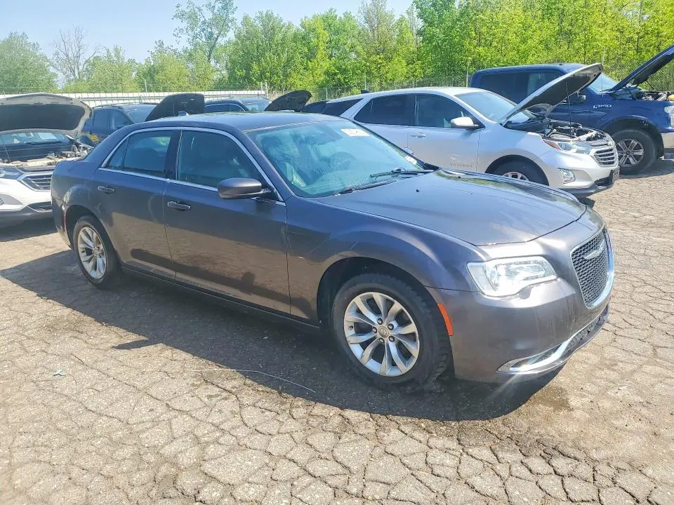CHRYSLER 300 2015 VIN 2C3CCAAG0FH797008
