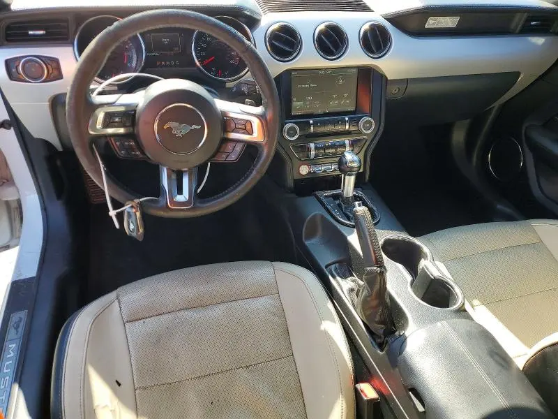FORD MUSTANG 2015 VIN 1FATP8UH5F5397102
