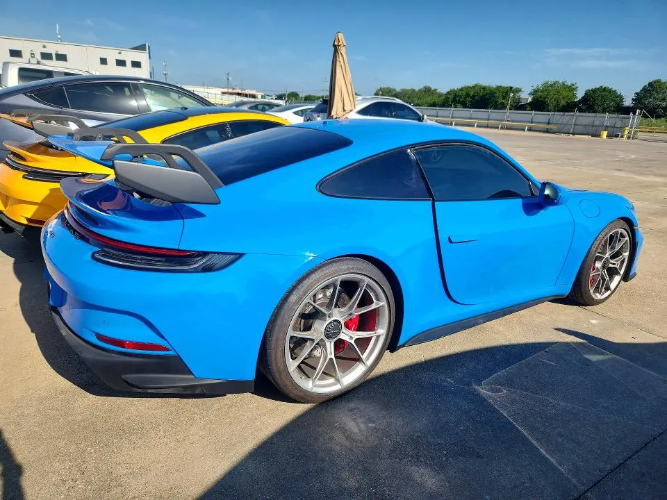2022 PORSCHE 911
