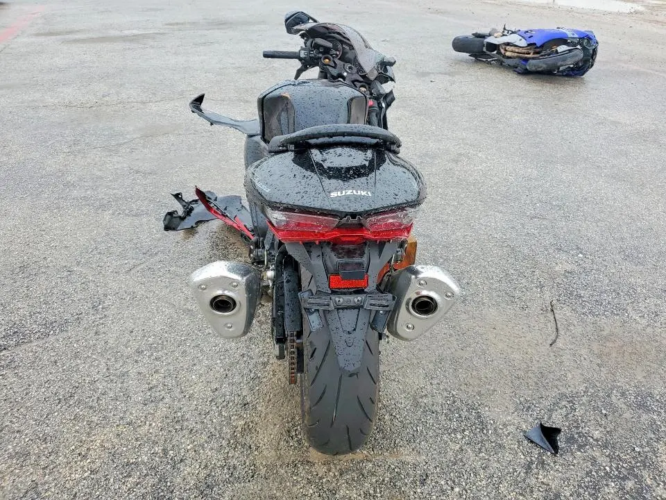 SUZUKI GSX1300 2026