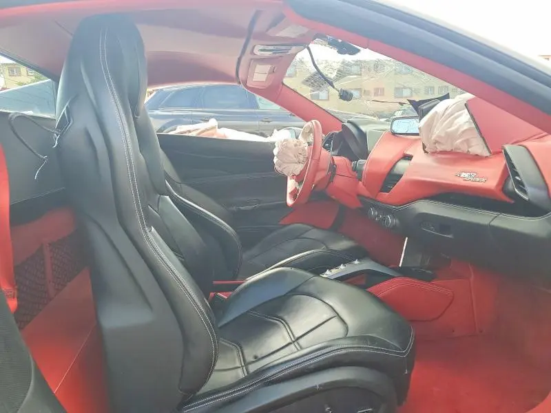 FERRARI ALL OTHER 2018 VIN ZFF80AMA4J0229716