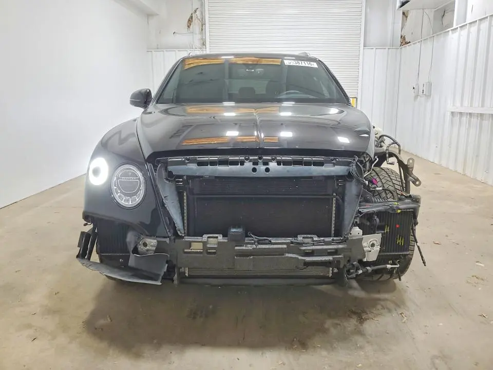 BENTLEY ALL OTHER 2018 VIN SJAAC2ZVXJC018884