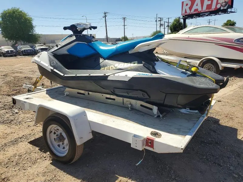 SEA-DOO SPARK 3 UP 2020