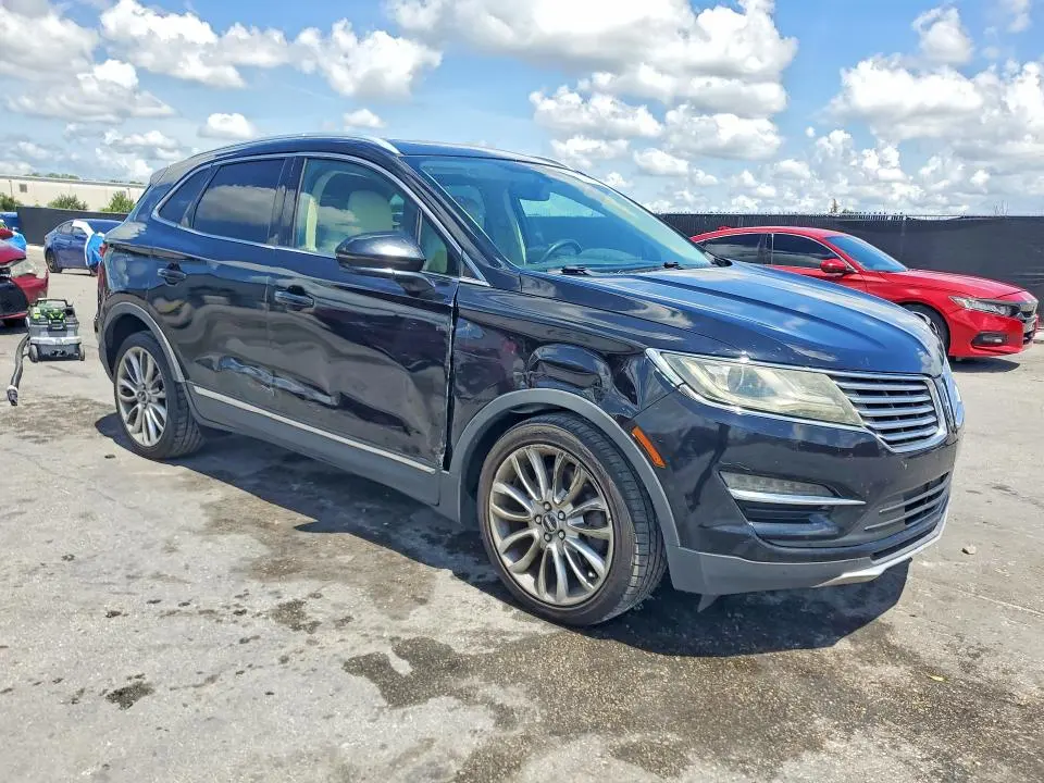 LINCOLN MKC 2016 VIN 5LMCJ3C94GUJ04444
