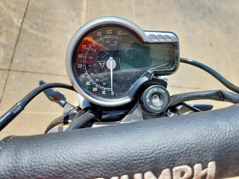 TRIUMPH SCRAMBLER 2025