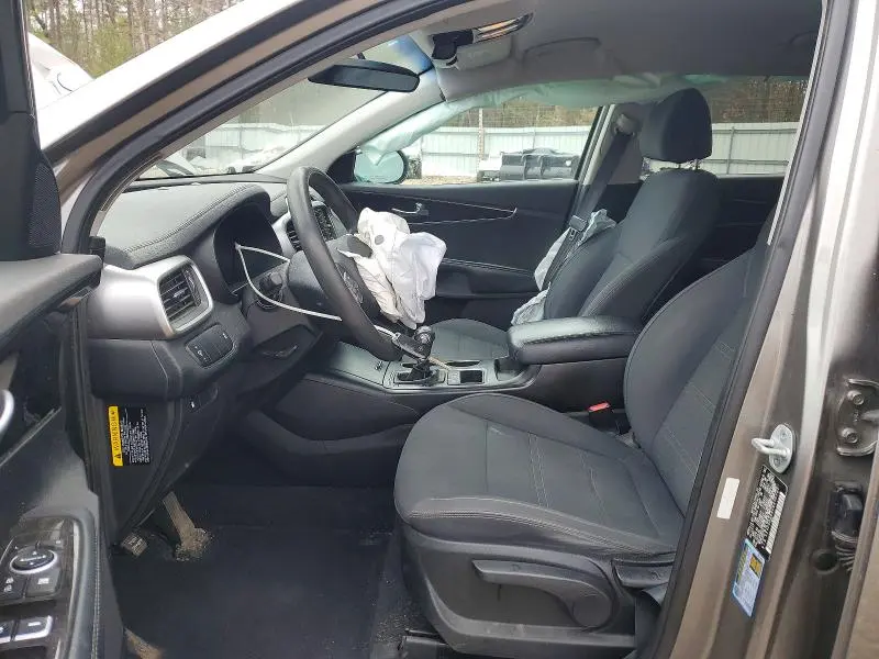 KIA SORENTO 2018 VIN 5XYPGDA58JG375707
