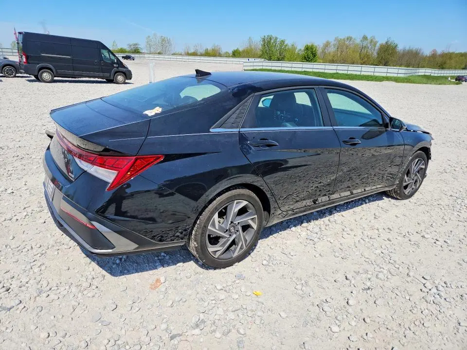 HYUNDAI ELANTRA 2025 VIN KMHLN4DJ5SU124586
