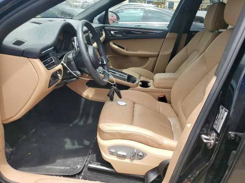 Фото 7 - PORSCHE MACAN