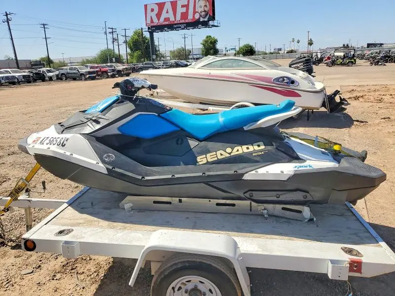 SEA-DOO SPARK 3 UP 2020