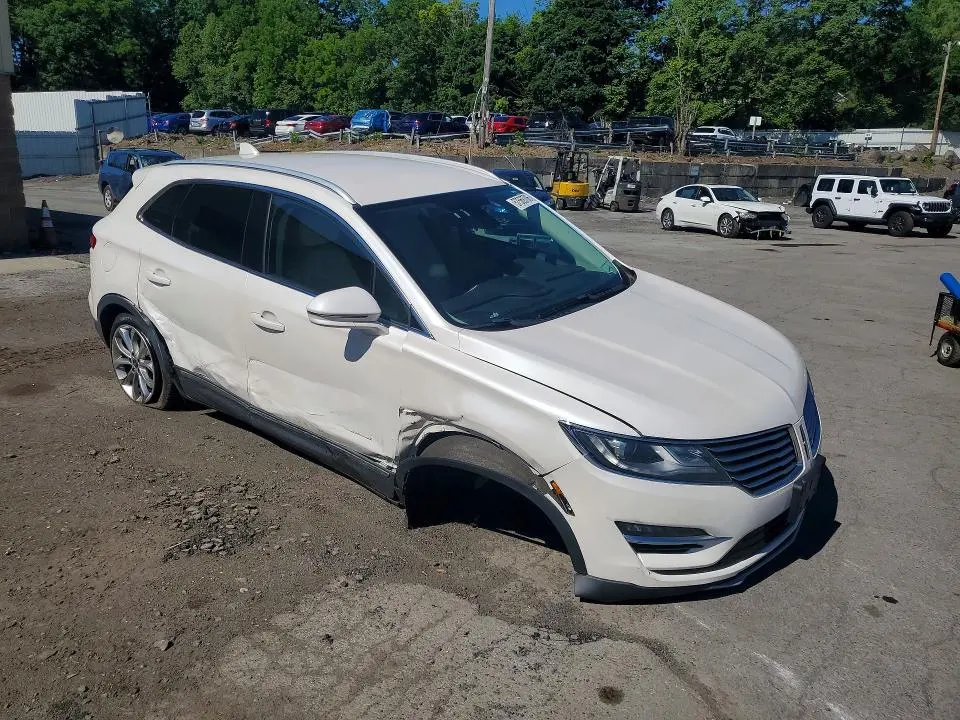 LINCOLN MKC 2018 VIN 5LMCJ2D92JUL20275