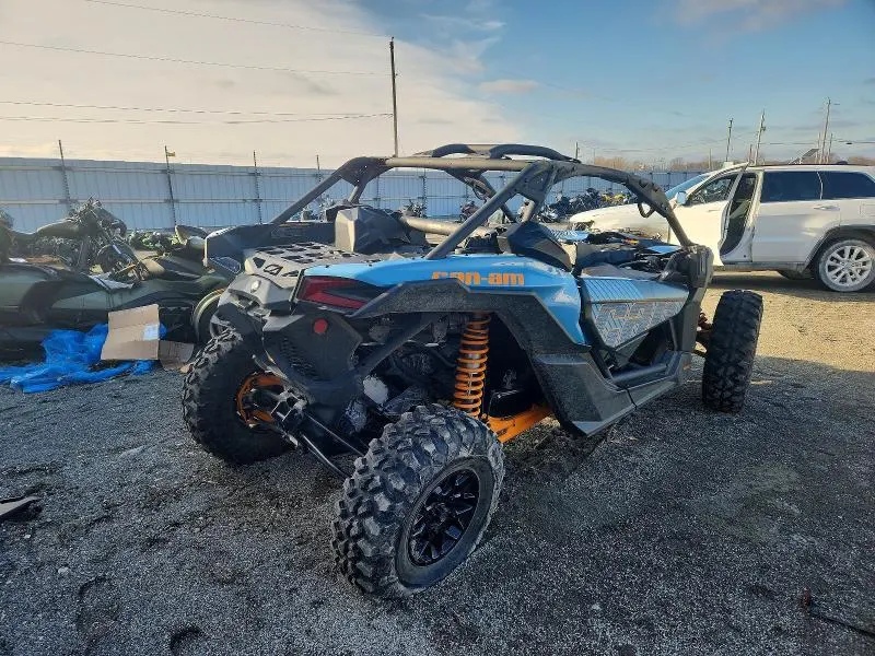 CAN-AM MAVERICK 2025