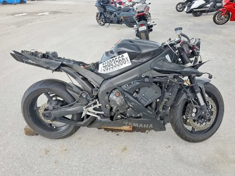 YAMAHA YZF1000 2006