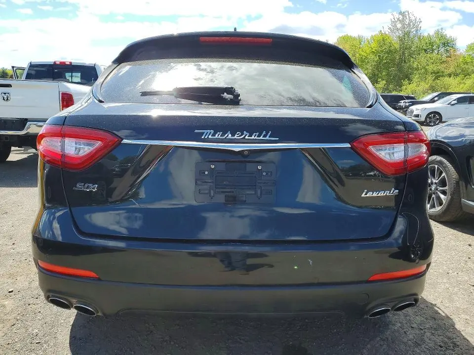MASERATI ALL OTHER 2018 VIN ZN661YUA2JX301305