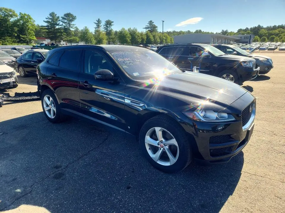 JAGUAR F-PACE 2018 VIN SADCJ2EV3JA251153
