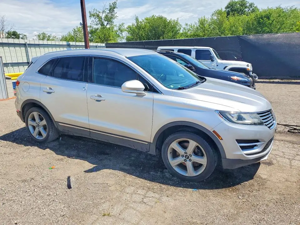 LINCOLN MKC 2017 VIN 5LMCJ1C99HUL28864